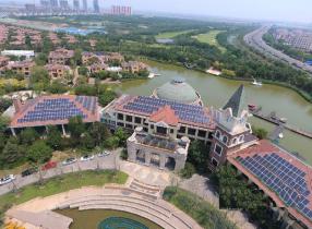 單晶光伏爬上溫泉酒店屋頂 在靚麗風(fēng)景中獲得更多收益