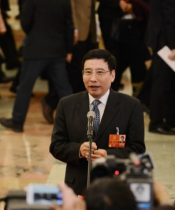 工信部苗圩：新能源汽車(chē)未來(lái)還會(huì)繼續(xù)呈現(xiàn)高速增長(zhǎng)