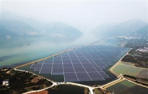 加快完善光伏扶貧項目模式和建設標準