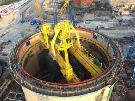 環(huán)吊安裝完成，華龍一號示范項(xiàng)目防城港核電3號機(jī)組“加冕”進(jìn)入倒計(jì)時