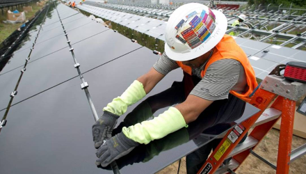 太陽能在北卡羅來納州正在快速增長，但國家限制已經扼殺了風力發電