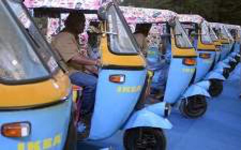 印度第一家宜家商店開(kāi)業(yè)，由太陽(yáng)能電動(dòng)人力車(chē)供貨