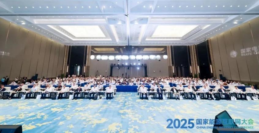 施耐德電氣：人工智能深化協(xié)同，開啟能源“數(shù)字覺醒”新時(shí)代