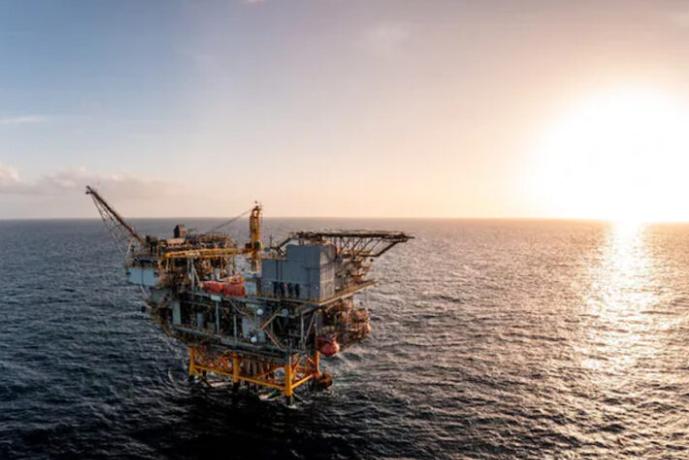 殼牌否認(rèn)有意收購(gòu)英國(guó)石油的傳聞