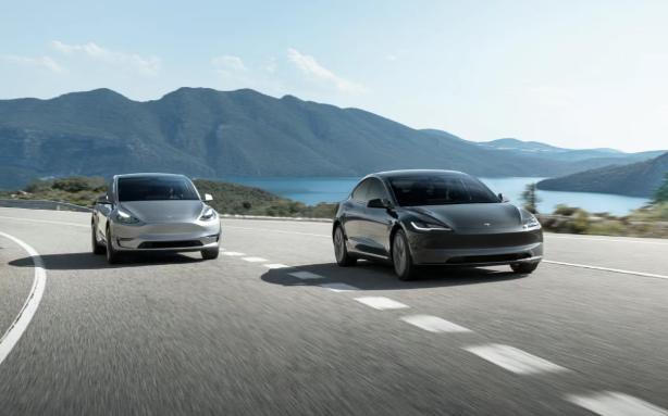 馬斯克組建新政黨引發市場擔憂，特斯拉市值蒸發680億美元