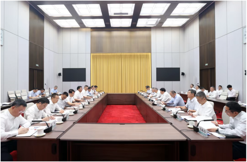 國家電網(wǎng)董事長張智剛董事長與中國鐵建董事長戴和根舉行會(huì)談