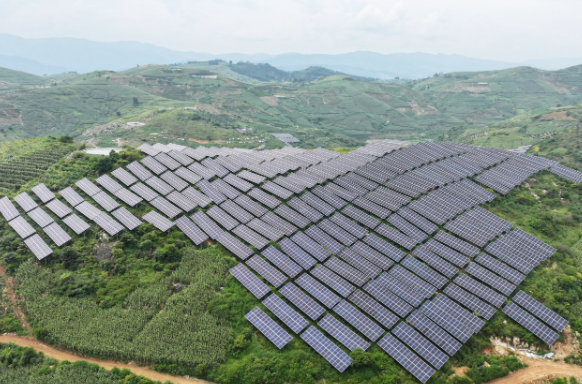 云南彌勒大麥地光伏電站實現并網