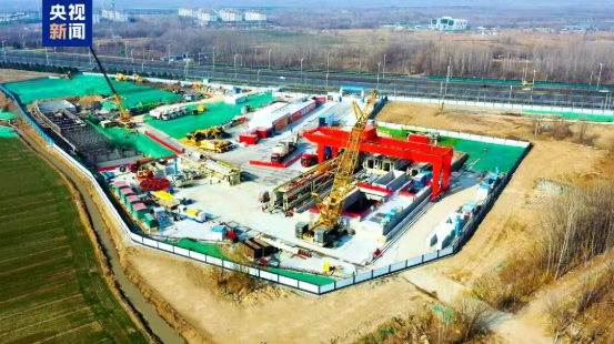 中國最長的長輸供熱管道貫通