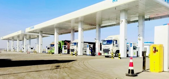 全球最大加氫站—宣力（新疆）氫能加氫站項目在新疆哈密伊吾竣工并進入試生產階段