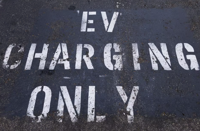 加州擬推新電動汽車稅收返還計劃應對聯(lián)邦政策變化