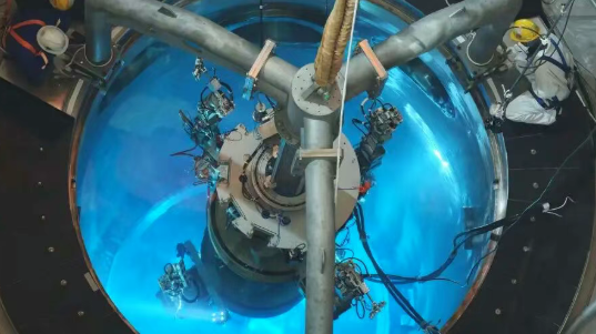 中核武漢自主研發的新一代“漢吾·HAN5”壓力容器檢查系統成功應用